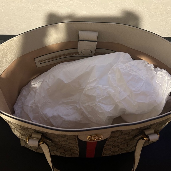GUCCI OPHIDIA MEDIUM TOTE BAG - Picture 2 of 3